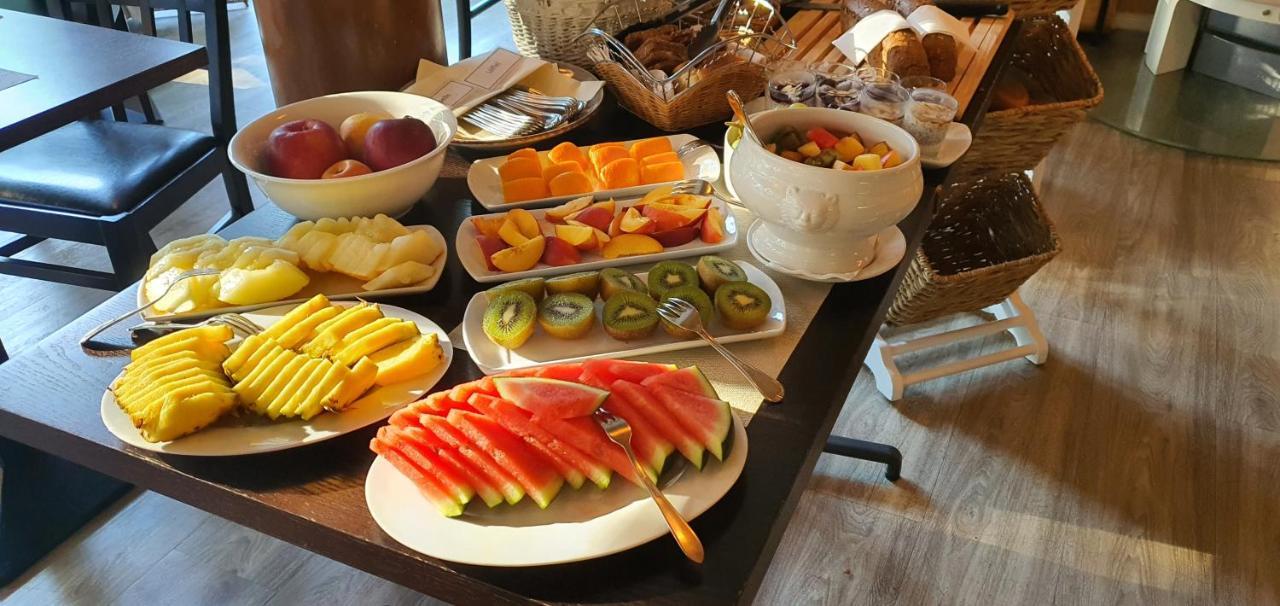 Hotel Garni Auszeit Болтенхаген Екстериор снимка